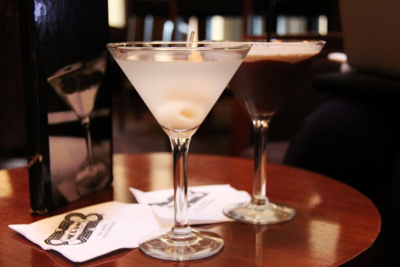 brasserie-LA CADIERE D AZUR-min_martini_bar_lychee_chocolate_alcohol_liquor_happy_hour_happy-910161